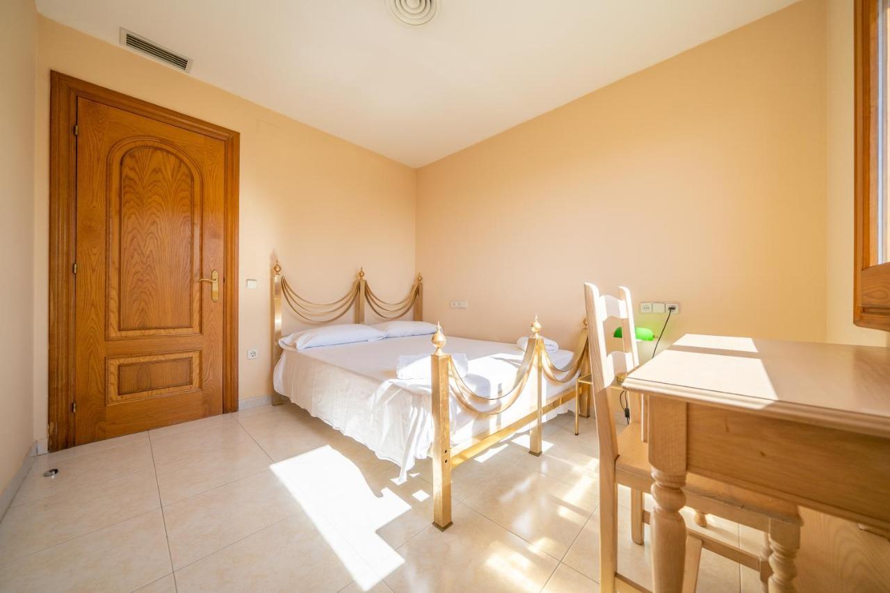 Villa Homeholidaysrentals Happy Family