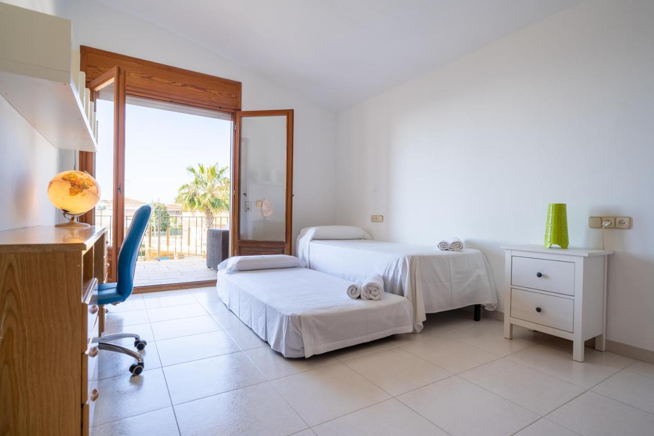 Villa Homeholidaysrentals Happy Family *